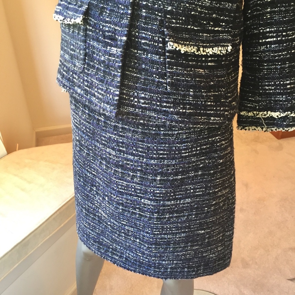 Dark Navy/Black & Cream Boucle Tweed Skirt